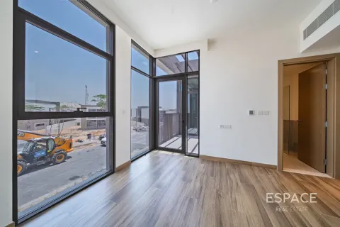 Villa til salgs i Al Furjan, Dubai, Emiratene 5 soverom, 473 kvm Nr. 649787 - Foto 15