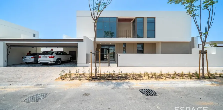 Villa i Al Furjan, Dubai, Emiratene 5 soverom, 473 kvm nr. 649787