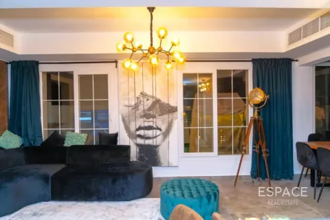 Villa The Springs, Dubaijā, AAE 2 istabas, 167 m2 Nr. 649783 - attēls 5