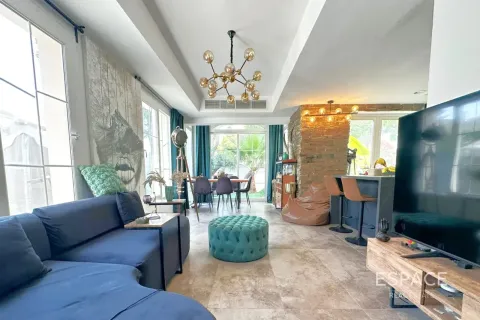 Villa The Springs, Dubaijā, AAE 2 istabas, 167 m2 Nr. 649783 - attēls 2