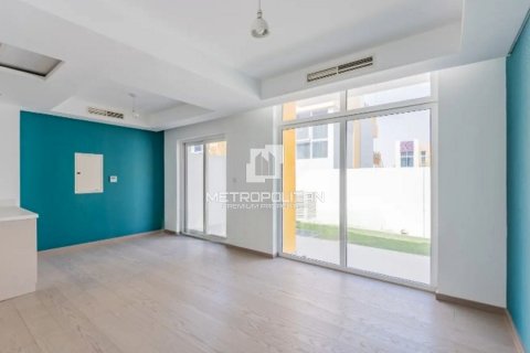 Townhouse de vânzare în DAMAC Hills (Akoya by DAMAC), Dubai, EAU 3 dormitoare, 112 mp. №663797 - poză 3