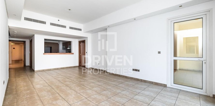 Квартира в Пальма Джумейра, Дубай, ОАЭ 2 спальни, 173.45м2 № 768274
