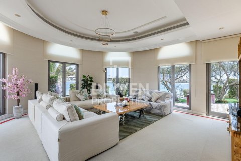Villa Palm Jumeirah, Dubaijā, AAE 6 istabas, 1244.62 m2 Nr. 768280 - attēls 2