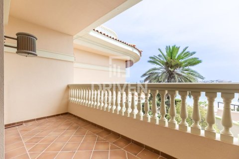 Villa Palm Jumeirah, Dubaijā, AAE 6 istabas, 1244.62 m2 Nr. 768280 - attēls 23