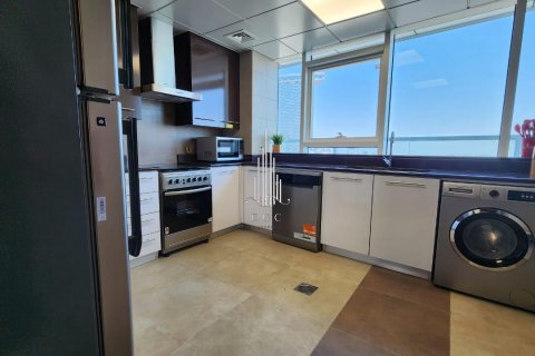 Apartment in Al Reem Island, Abu Dhabi, UAE 2 bedrooms, 132.7 sq.m. № 578689 - photo 11