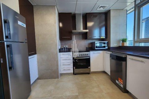Apartment in Al Reem Island, Abu Dhabi, UAE 2 bedrooms, 132.7 sq.m. № 578689 - photo 4