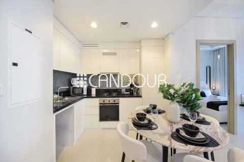 Apartment til salg i Business Bay, Dubai, UAE 2 soveværelser, 75.6 kvm № 599929 - foto 3