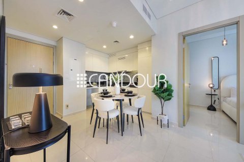 Apartment til salg i Business Bay, Dubai, UAE 2 soveværelser, 75.6 kvm № 599929 - foto 8