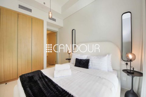 Apartment til salg i Business Bay, Dubai, UAE 2 soveværelser, 75.6 kvm № 599929 - foto 15