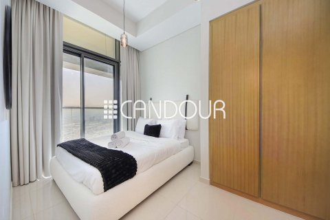Apartment til salg i Business Bay, Dubai, UAE 2 soveværelser, 75.6 kvm № 599929 - foto 10