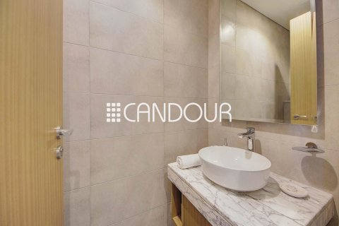 Apartment til salg i Business Bay, Dubai, UAE 2 soveværelser, 75.6 kvm № 599929 - foto 18