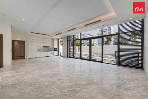 Βίλα σε Dubai, ΗΑΕ 4 υπνοδωμάτια, 627 τ.μ. Αρ. 647770 - φωτογραφία 2