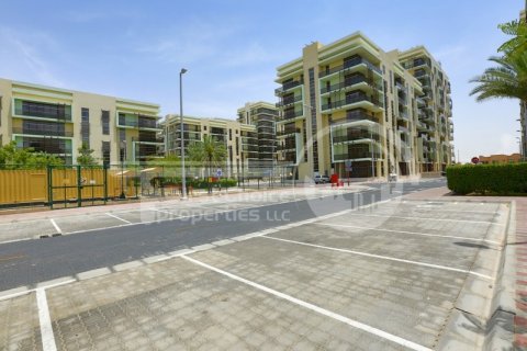 Apartment in Abu Dhabi, UAE 3 bedrooms, 176 sq.m. № 410555 - photo 3