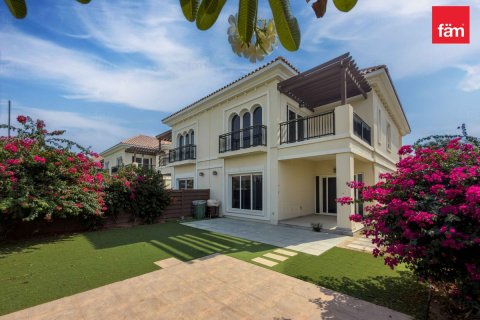 Vila u Dubai, UAE 397.2 m2, 4 spavaćih soba Br. 722359