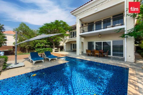 Villa en venta en Dubai, EAU 5 dormitorios, 682.7 m2 № 722360 - foto 11