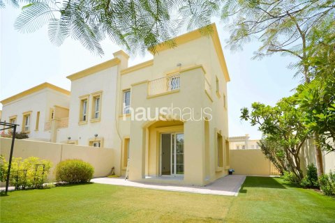 Villa i The Springs, Dubai, UAE 2 soveværelser, 162 kvm № 626209