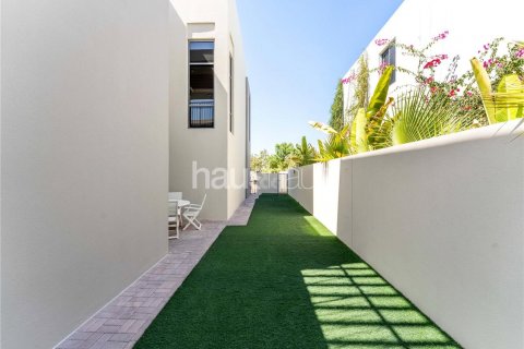 Dubai Hills Estate、Dubai、UAE にあるヴィラ販売中 4ベッドルーム、327 m2、No626210 - 写真 12