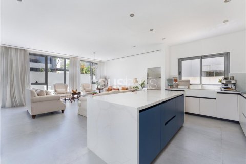 Vilă în Dubai Hills Estate, Dubai, EAU 4 dormitoare, 327 mp.  №626210