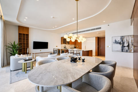 Apartamento para arrendamento em Palm Jumeirah, Dubai, EAU 2 quartos, 131.23 m2 № 754430 - foto 2
