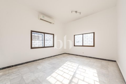 Huvila Al Rashidiya, Dubai, Arabiemiraatit 5 makuuhuonetta, 10000 m2 № 754429 - kuva 8