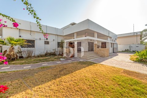 Huvila Al Rashidiya, Dubai, Arabiemiraatit 5 makuuhuonetta, 10000 m2 № 754429 - kuva 22