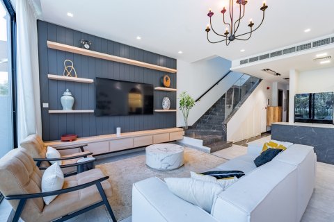 Townhouse in Dubai, UAE 4 bedrooms, 201 sq.m. № 766225 - photo 6