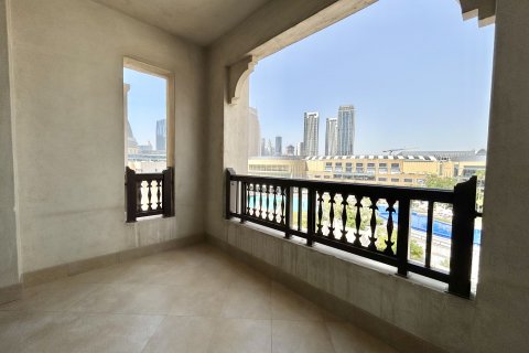 Apartment in Downtown Dubai (Downtown Burj Dubai), UAE 1 bedroom, 98 sq.m. № 766224 - photo 17