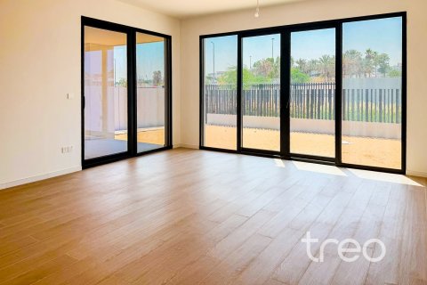 Таунхаус Дубай, БАӘ-да 4 жатын бөлмелер, 358.7 м² № 734014 - фото 2