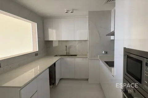 Apartament në Jumeirah Beach Residence, Dubai, Emiratet e Bashkuara Arabe 2 dhoma gjumi, 136 m2. № 737895 - Foto 7