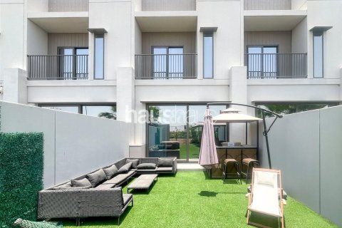 Townhouse in Mohammed Bin Rashid City, Dubai, UAE 2 bedrooms, 131 sq.m. № 627008 - photo 13