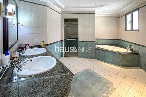 Снять в аренду виллу в Пальма Джумейра, Дубай, ОАЭ 4 спальни, 465м2, № 627010 - фото 7