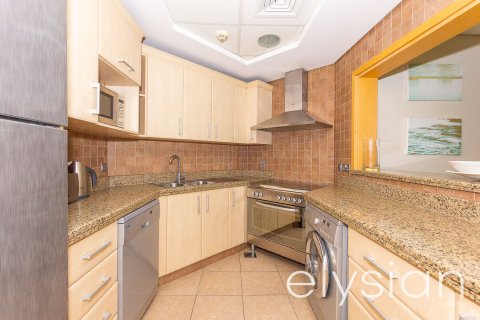 Apartament de închiriat în Palm Jumeirah, Dubai, EAU 2 dormitoare, 153 mp. №586210 - poză 3