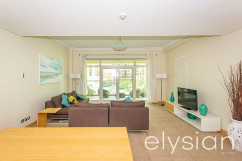 Apartament de închiriat în Palm Jumeirah, Dubai, EAU 2 dormitoare, 153 mp. №586210 - poză 6