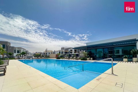 Villa til salgs i Dubai, Emiratene 3 soverom, 136.8 kvm Nr. 716022 - Foto 5