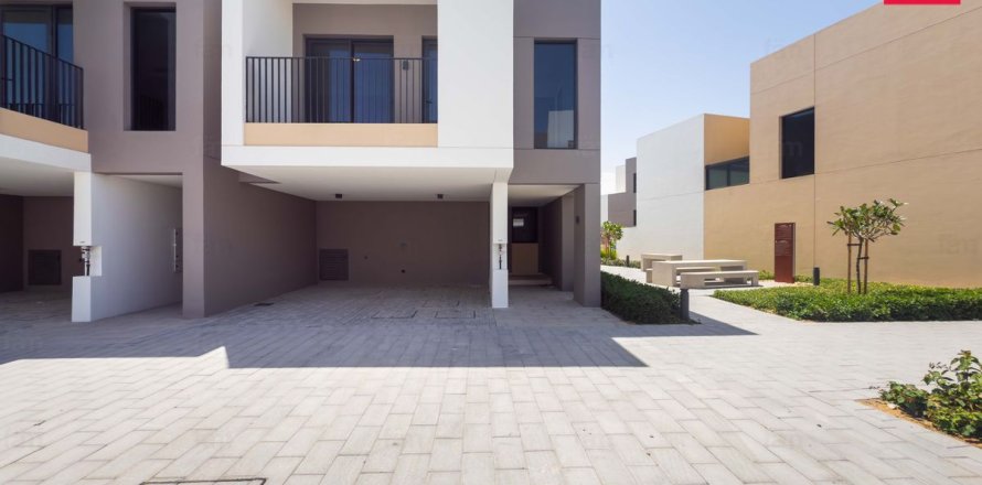 Villa i Dubai, Emiratene 3 soverom, 136.8 kvm nr. 716022