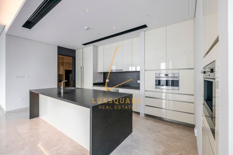 Huoneisto Downtown Dubai (Downtown Burj Dubai), Arabiemiraatit 4 makuuhuonetta, 481 m2 № 717841 - kuva 4