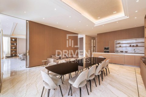 Βίλα σε Jumeirah, Dubai, ΗΑΕ 5 υπνοδωμάτια, 1487.75 τ.μ. Αρ. 761469 - φωτογραφία 4