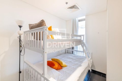 Leilighet til salgs i Jumeirah, Dubai, Emiratene 3 soverom, 244.43 kvm Nr. 761467 - Foto 25