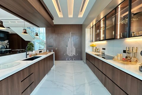 Vila u gradu Ghantoot, Abu Dhabi, UAE 4 spavaće sobe, 600 m2 Br. 549007 - Slika 11