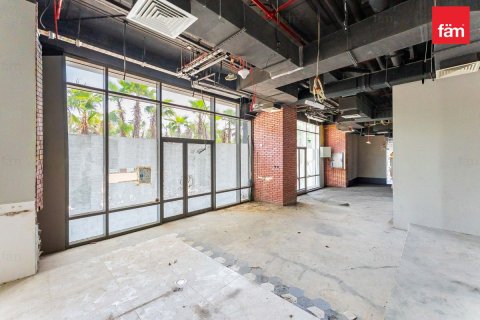 Tienda en alquiler en Al Barsha, Dubai, EAU 561 m2 № 726255 - foto 4