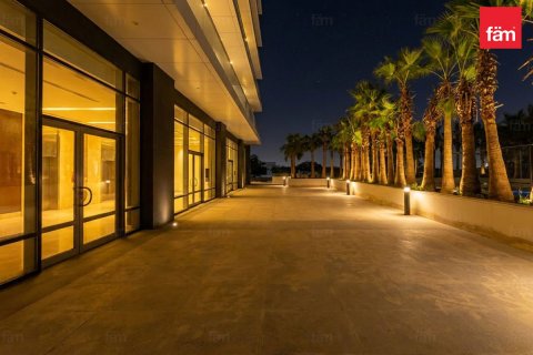Tienda en alquiler en Al Barsha, Dubai, EAU 561 m2 № 726255 - foto 9