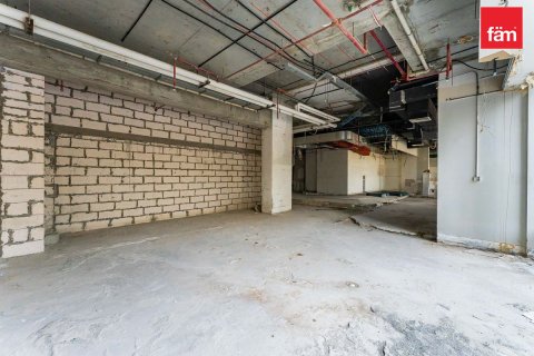 Tienda en alquiler en Al Barsha, Dubai, EAU 561 m2 № 726255 - foto 5