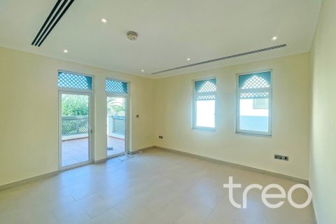 Villa itt: Jumeirah Park, Dubai, EAE, 4 hálószoba, 402.73 m², azonosító: 733471 - fénykép 13