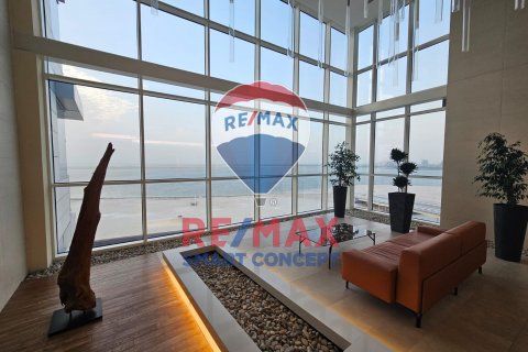 Apartment til salg i Al Raha Beach, Abu Dhabi, UAE 3 soveværelser, 171.3 kvm № 437368 - foto 4