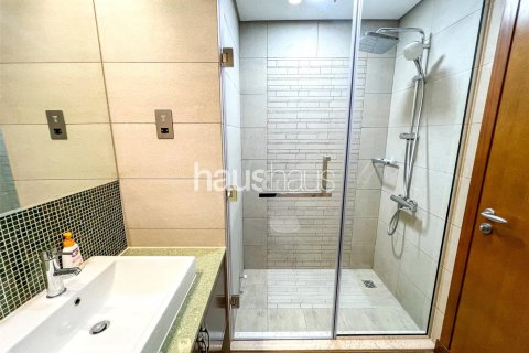 Apartment in Palm Jumeirah, Dubai, UAE 2 bedrooms, 161 sq.m. № 626474 - photo 9