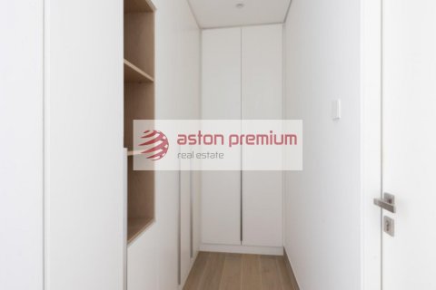 Apartment til leje i Jumeirah, Dubai, UAE 2 soveværelser, 111 kvm № 753889 - foto 6
