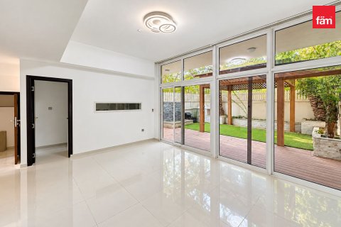 Shtëpi në qytet në Dubai, Emiratet e Bashkuara Arabe 4 dhoma gjumi, 159.6 m2. № 760557