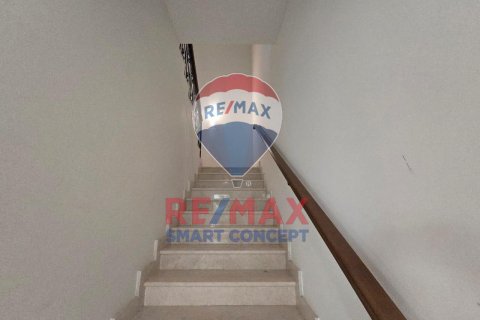 Vilă de închiriat în Al Salam Street, Abu Dhabi, EAU 3 dormitoare, 353 mp.  №506994 - poză 22