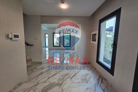 Vilă de închiriat în Al Salam Street, Abu Dhabi, EAU 3 dormitoare, 353 mp.  №506994 - poză 10