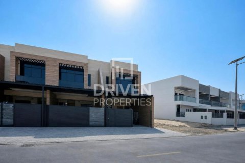 Radhus uthyres i Al Furjan, Dubai, UAE 4 sovrum, 166.2 kvm Nr. 765618 - fotografi 23